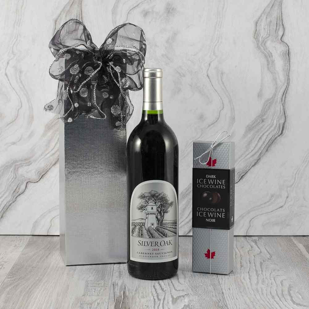 Silver Oak Alexander Valley Cab Sauv and Wine Gift Box